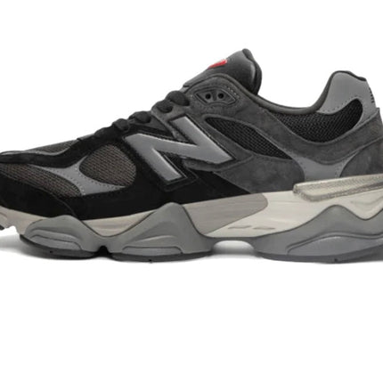 NB 9060 Black Castlerock